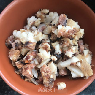腊肉炒饭的做法步骤：4