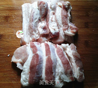 把子肉的做法步骤：2