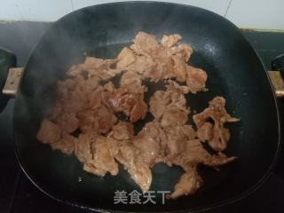 青椒炒鸡胸肉的做法步骤：8