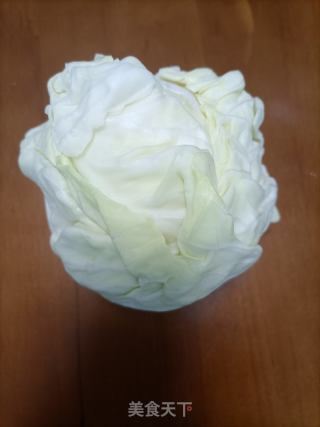包菜鸡蛋馅饼的做法步骤：1
