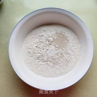 枣花馒头的做法步骤：1