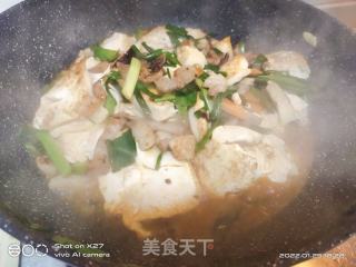 五花肉烧豆腐的做法步骤：6