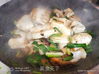 五花肉烧豆腐的做法步骤：5