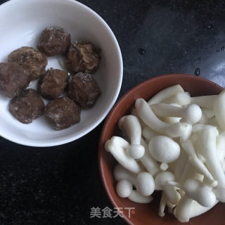 牛肉丸鸡蛋面的做法步骤：3