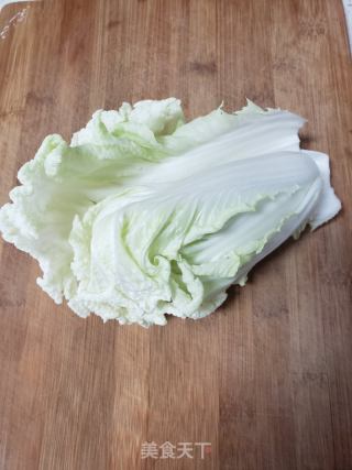 白菜炒豆干的做法步骤：1