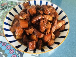 红烧肉的做法步骤：11