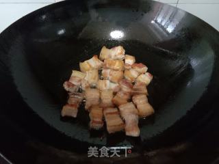 啤酒红烧肉的做法步骤：2