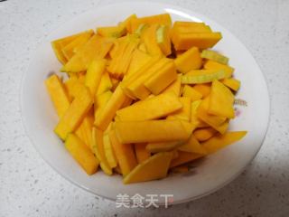 南瓜炒豆干的做法步骤：1