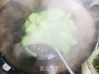 羊肉汤炖萝卜的做法步骤：4