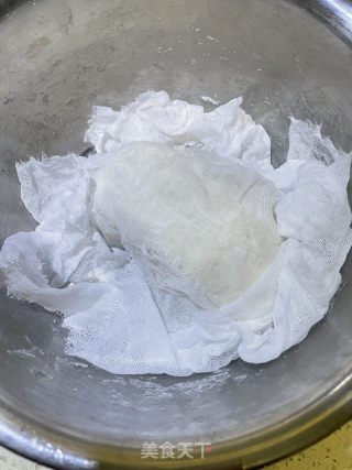 葱花油酥饼的做法步骤：1