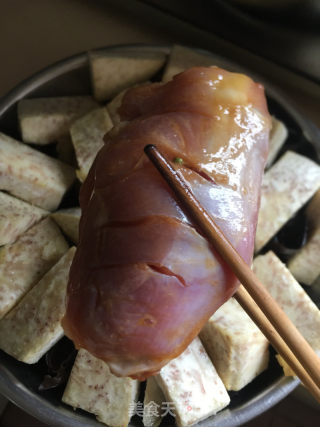 芋头蒸鸡腿的做法步骤：9