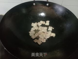 五花肉炒莲藕的做法步骤：5