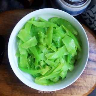 鸡枞油炒笋片的做法步骤：9