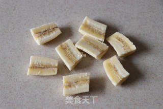 蛋黄酱香蕉“糖果”的做法步骤：3