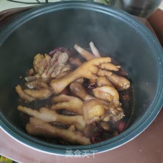 无水鸡爪的做法步骤：7