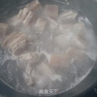 梅菜蒸五花肉的做法步骤：5