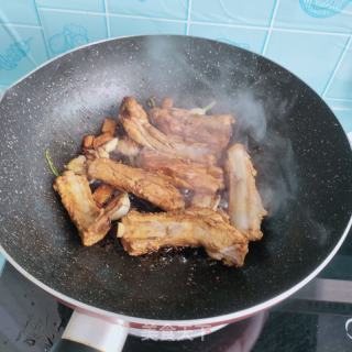 杏鲍菇烧排骨的做法步骤：9