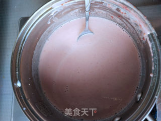 粉嫩草莓酸奶的做法步骤：4
