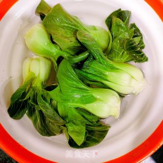 青菜肉圆汤的做法步骤：4