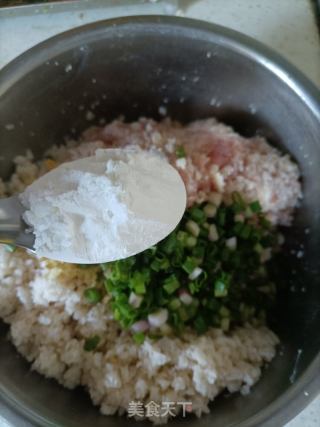 莲藕丸子的做法步骤：9