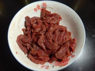 牙签牛肉的做法步骤：6