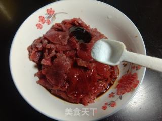 牙签牛肉的做法步骤：4