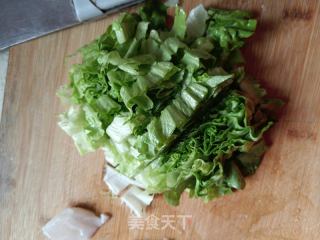 生菜巴沙鱼汤的做法步骤：2