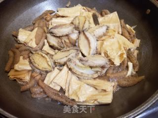 海参鲍鱼烧腐竹的做法步骤：13