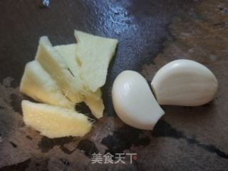 海参鲍鱼烧腐竹的做法步骤：4