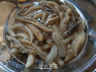 海参鲍鱼烧腐竹的做法步骤：1