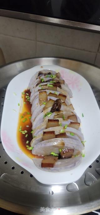 腊肉蒸芋头的做法步骤：7