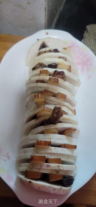 腊肉蒸芋头的做法步骤：4
