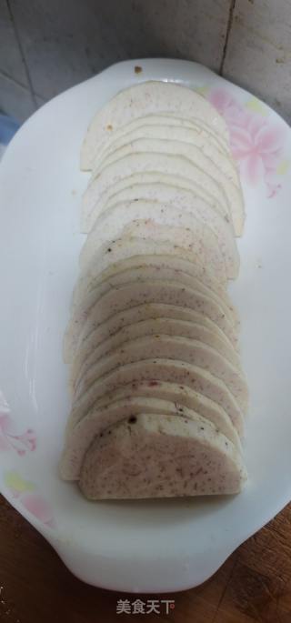 腊肉蒸芋头的做法步骤：2