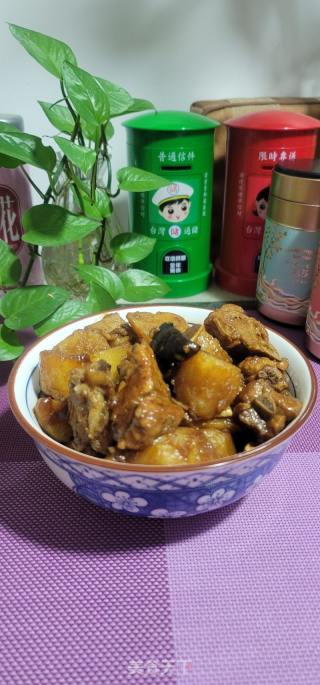 土豆香菇烧排骨的做法步骤：10