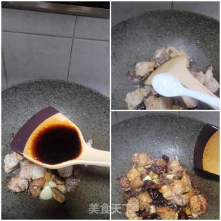 土豆香菇烧排骨的做法步骤：4