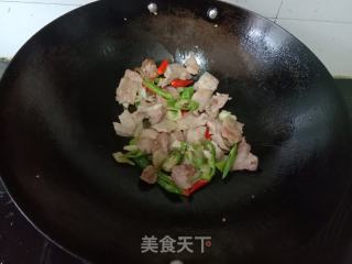 五花肉炒山药的做法步骤：7