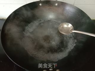五花肉炒山药的做法步骤：3