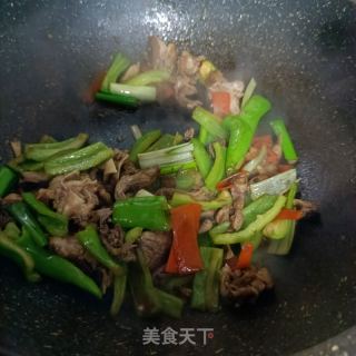 “羊肉”青辣椒炒羊头肉的做法步骤：9