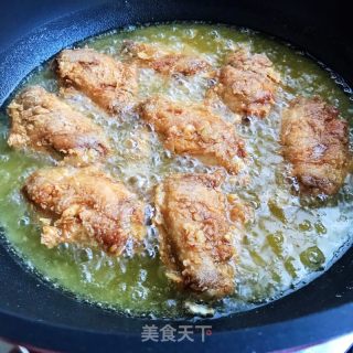 展翅高飞炸鸡翅的做法步骤：9