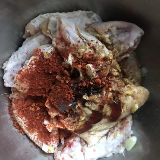 展翅高飞炸鸡翅的做法步骤：4