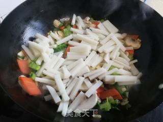 冬笋蘑菇芥菜炒年糕的做法步骤：6