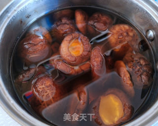 菌汤什锦炖的做法步骤：1