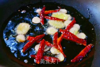 炒花甲的做法步骤：3