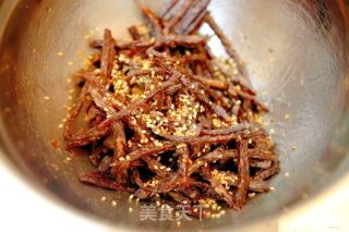 麻辣牛肉丝的做法步骤：8