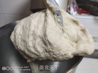 火腿肠小面包的做法步骤：3