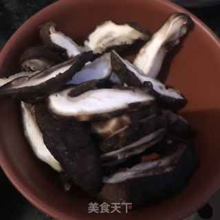 水煮牛肉卷的做法步骤：2