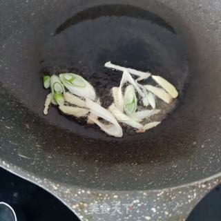 芸豆对虾焖面的做法步骤：4