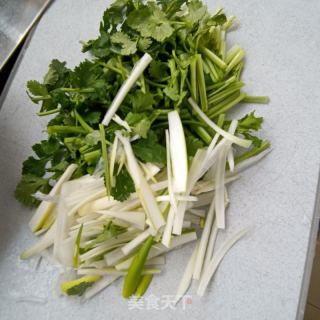 “羊肉”香菜拌羊头肉的做法步骤：6