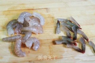土豆虾球的做法步骤：4
