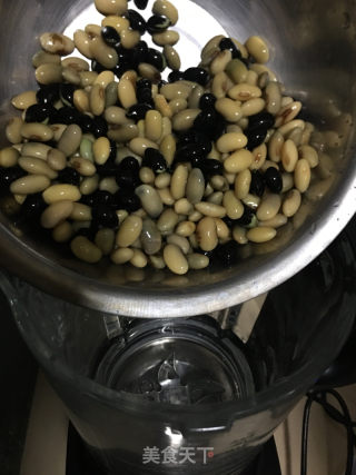 芝麻双豆浆的做法步骤：3